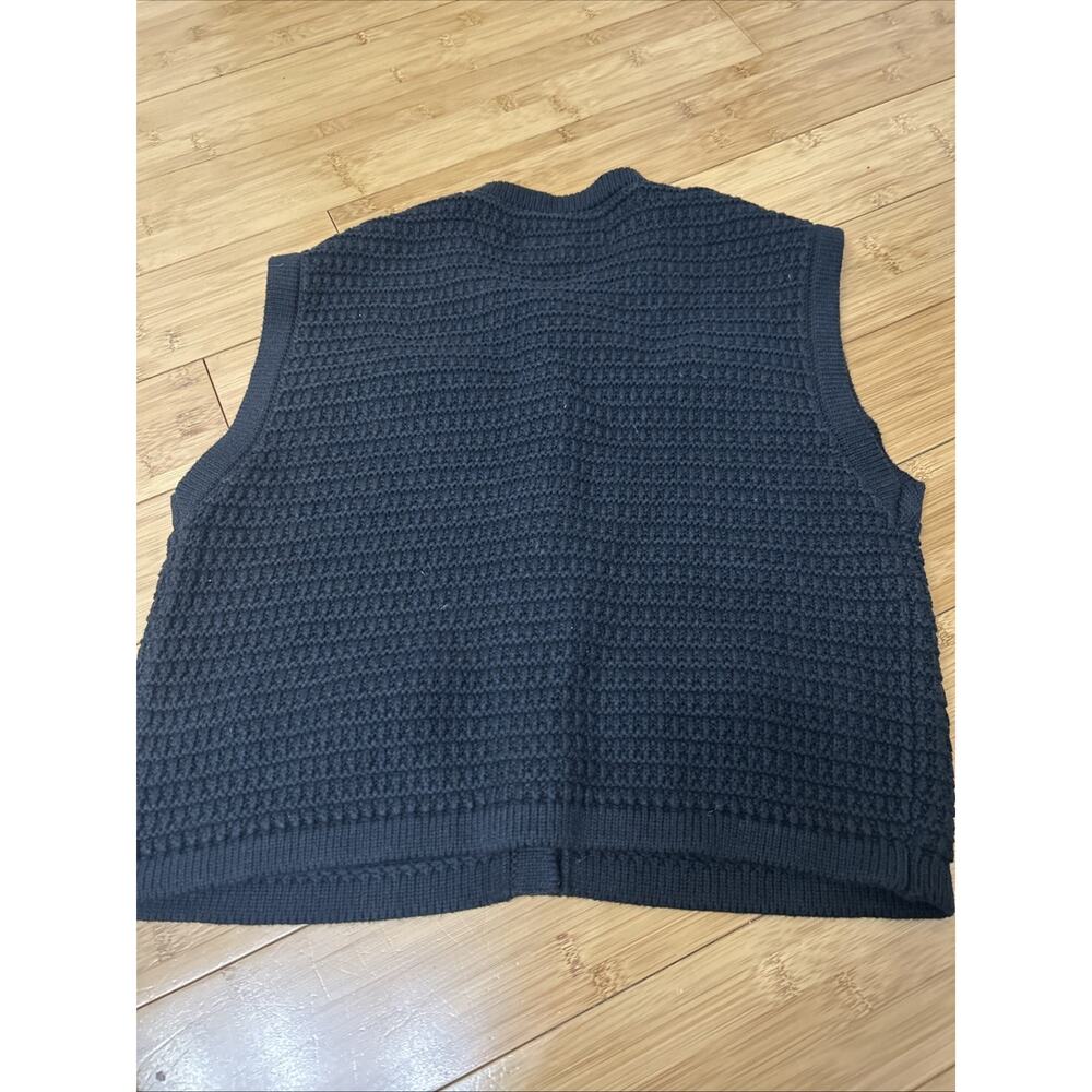 BLANKNYC Black Textured Knit Vest w/Silver Rose Buttons Chic Minimalist Sz S - Picture 6 of 6
